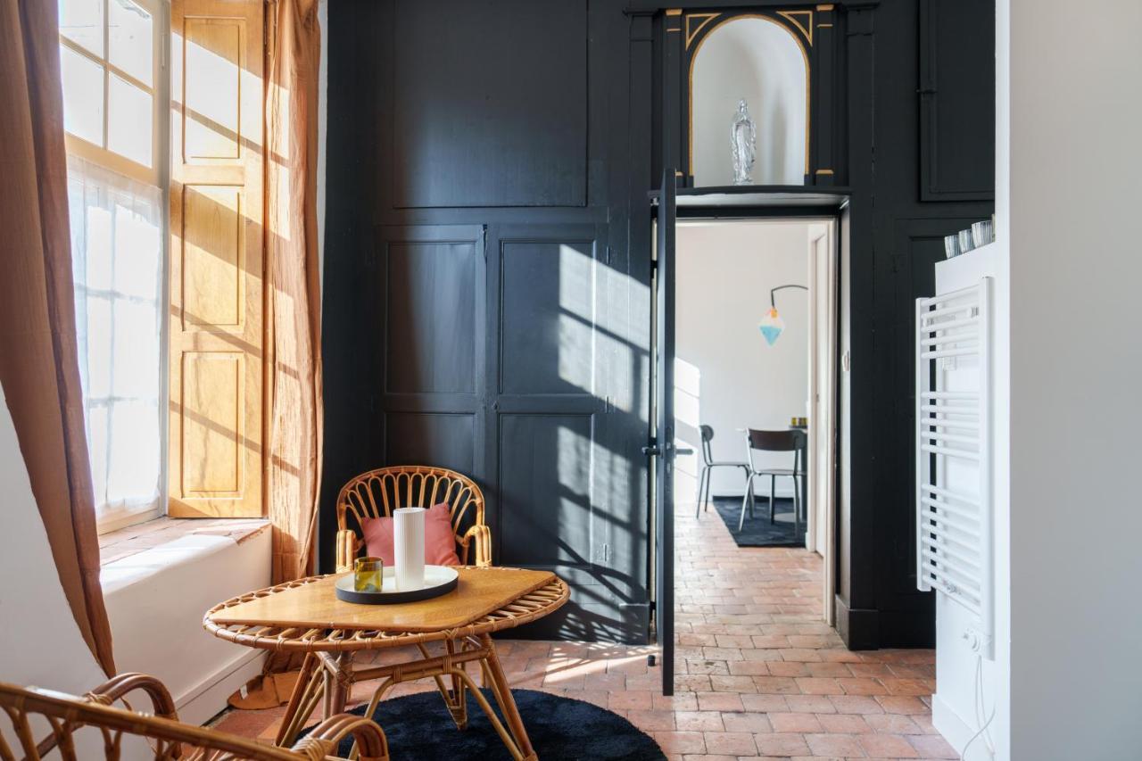 La Loge , Nuit Insolite Au Chateau De 보장시 외부 사진